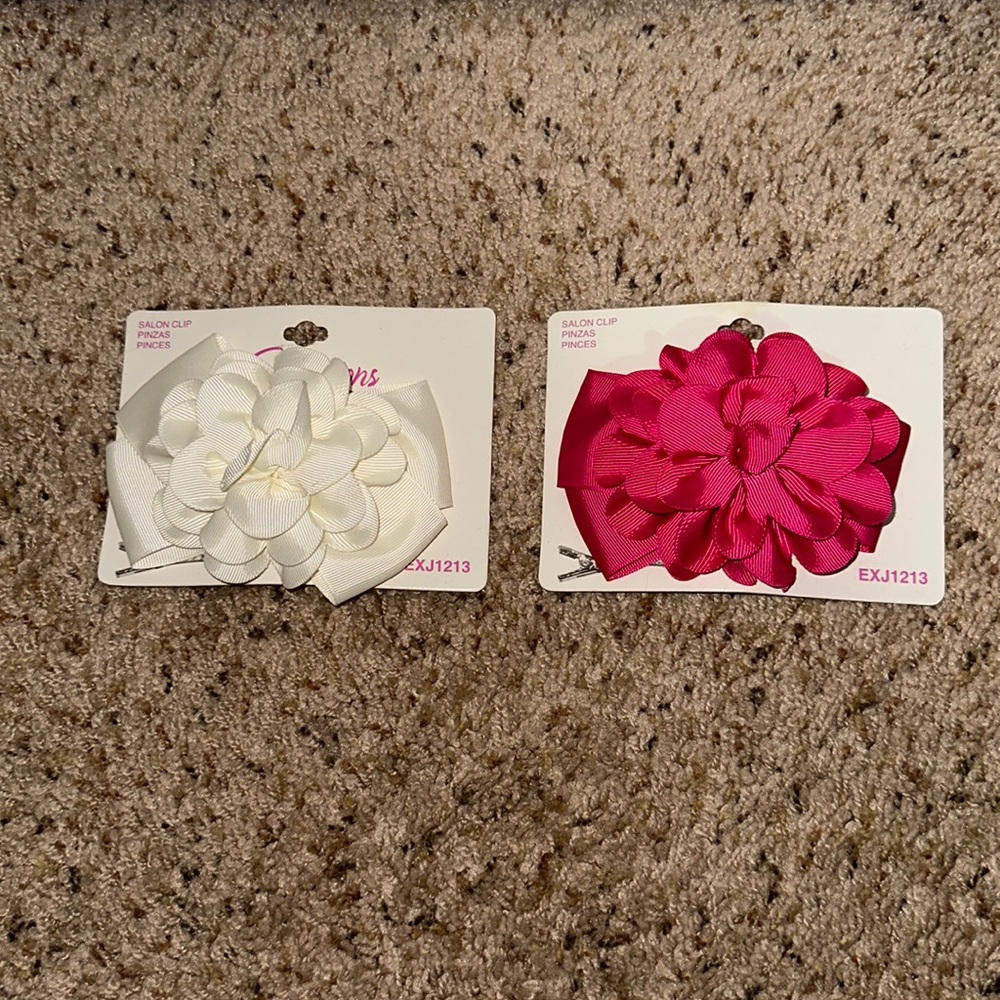 GIRLS FLOWER BOWS SET OF TWO